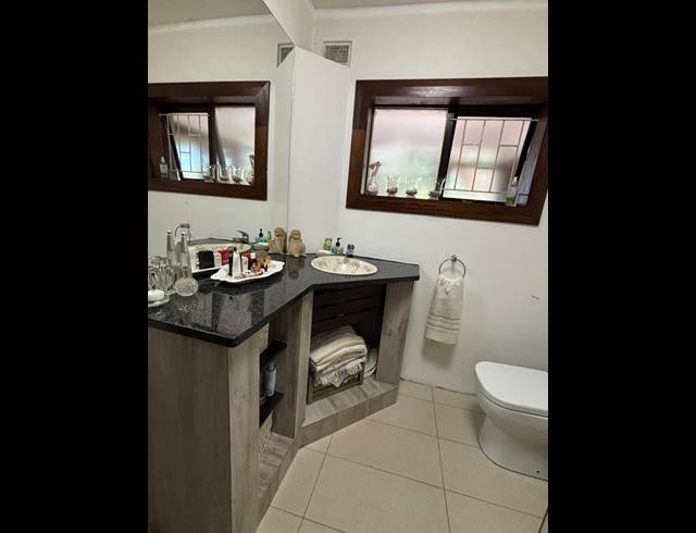 4 BEDROOM FREESTANDING FOR SALE IN BALLITO CENTRAL